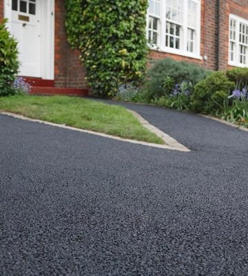 driveway13276556x700